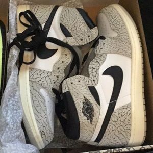 Jordan 1 white cement size 10